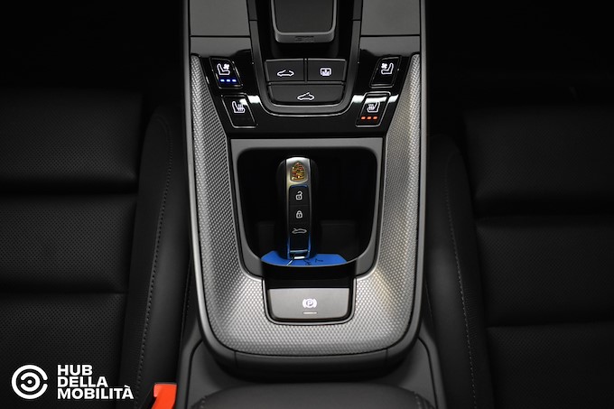 PORSCHE 911 Carrera S